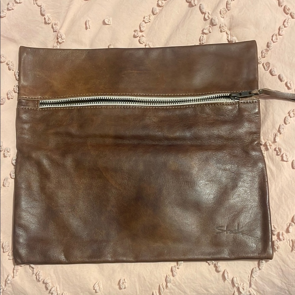 Brown Leather Messenger Bag with Zipper